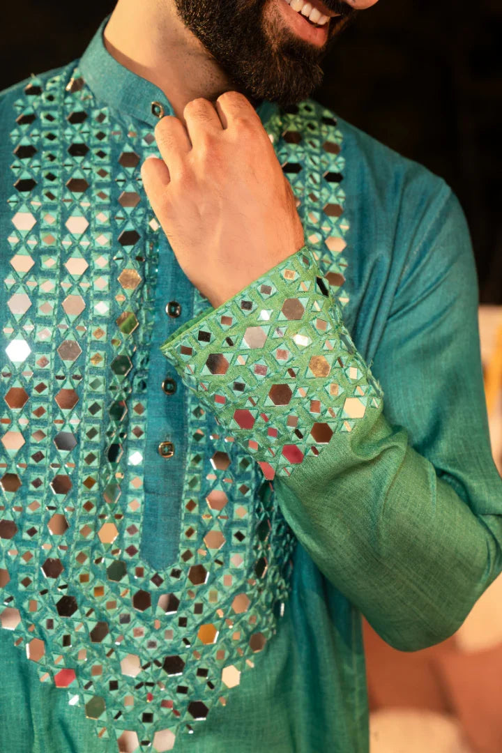 Buy Iridescent Capri Peacock Mirror Kurta