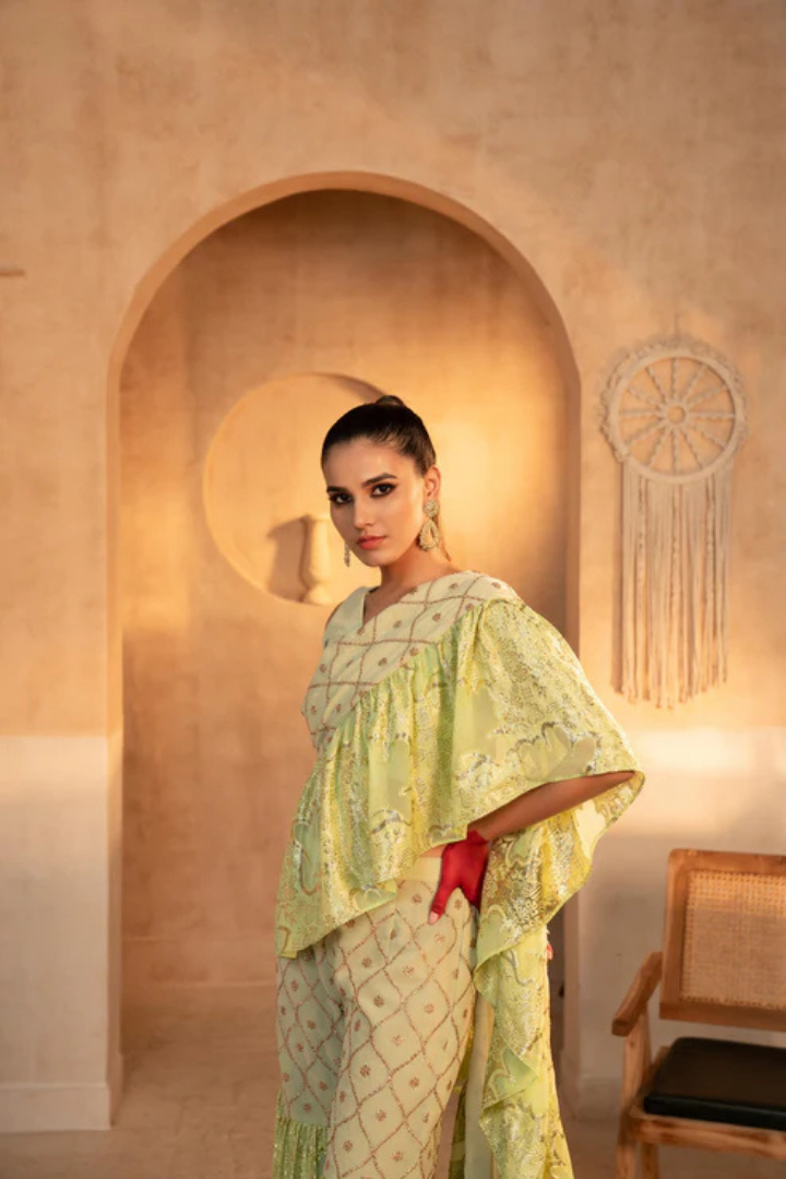 Tammanna Qaraar Georgette Saree Sharara