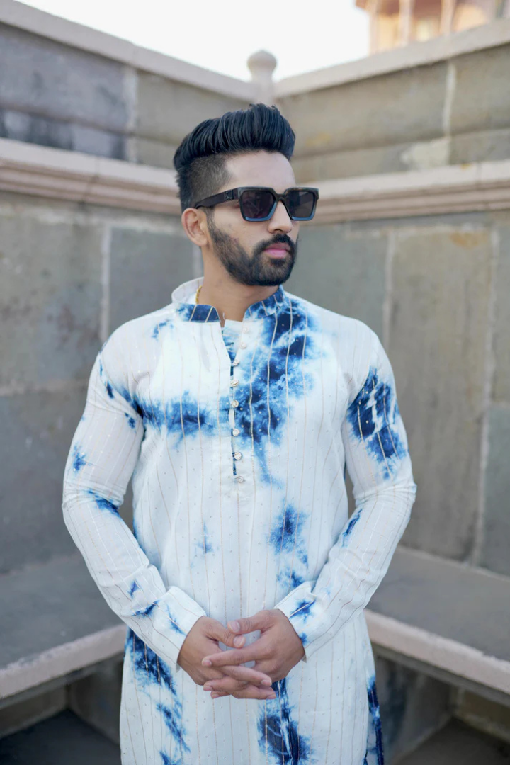 Nila-Wala Safed Chanderi Silk Tie & Dye Kurta