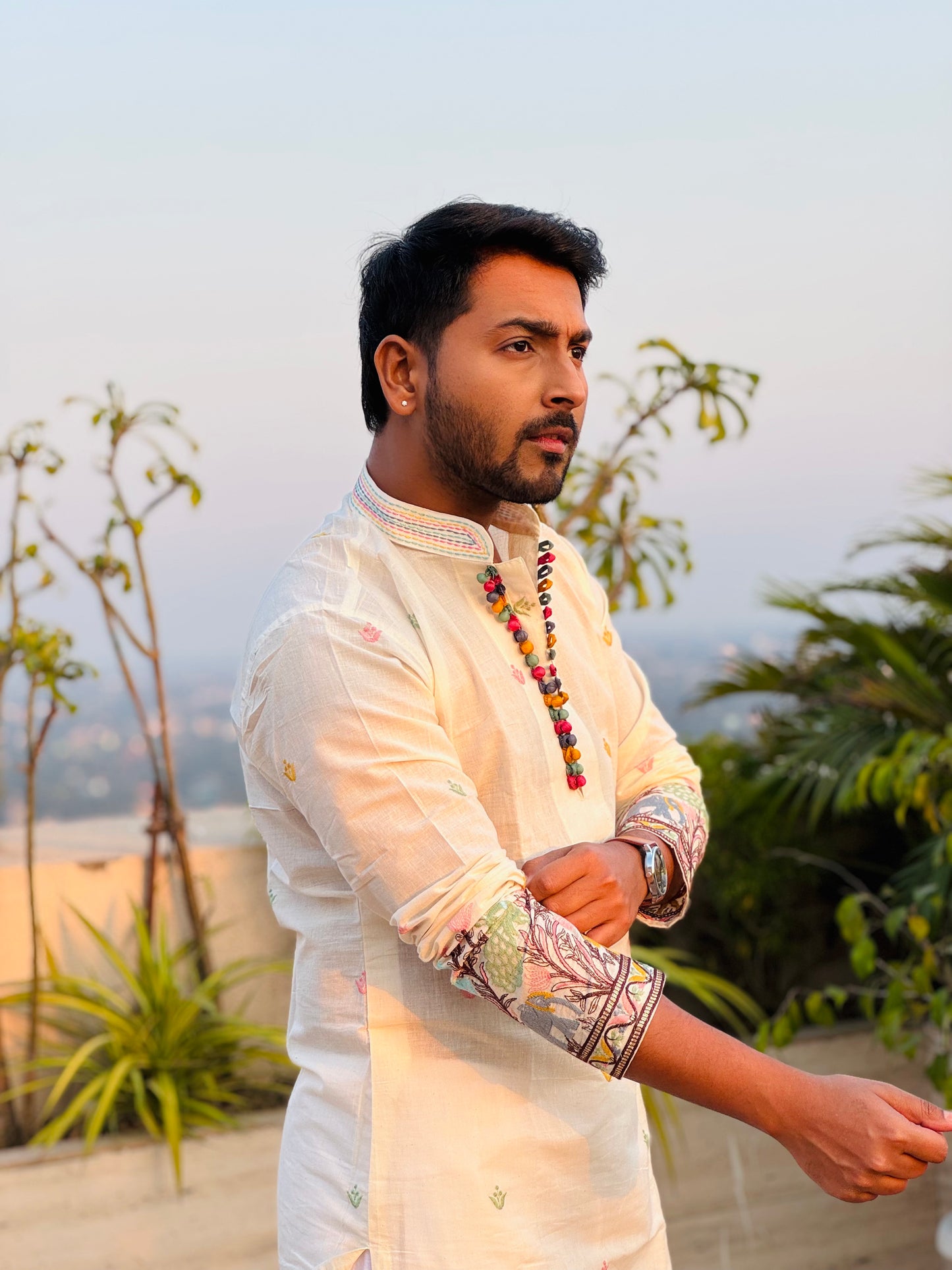 Safed Mal Mal Rangeela Safari Kurta