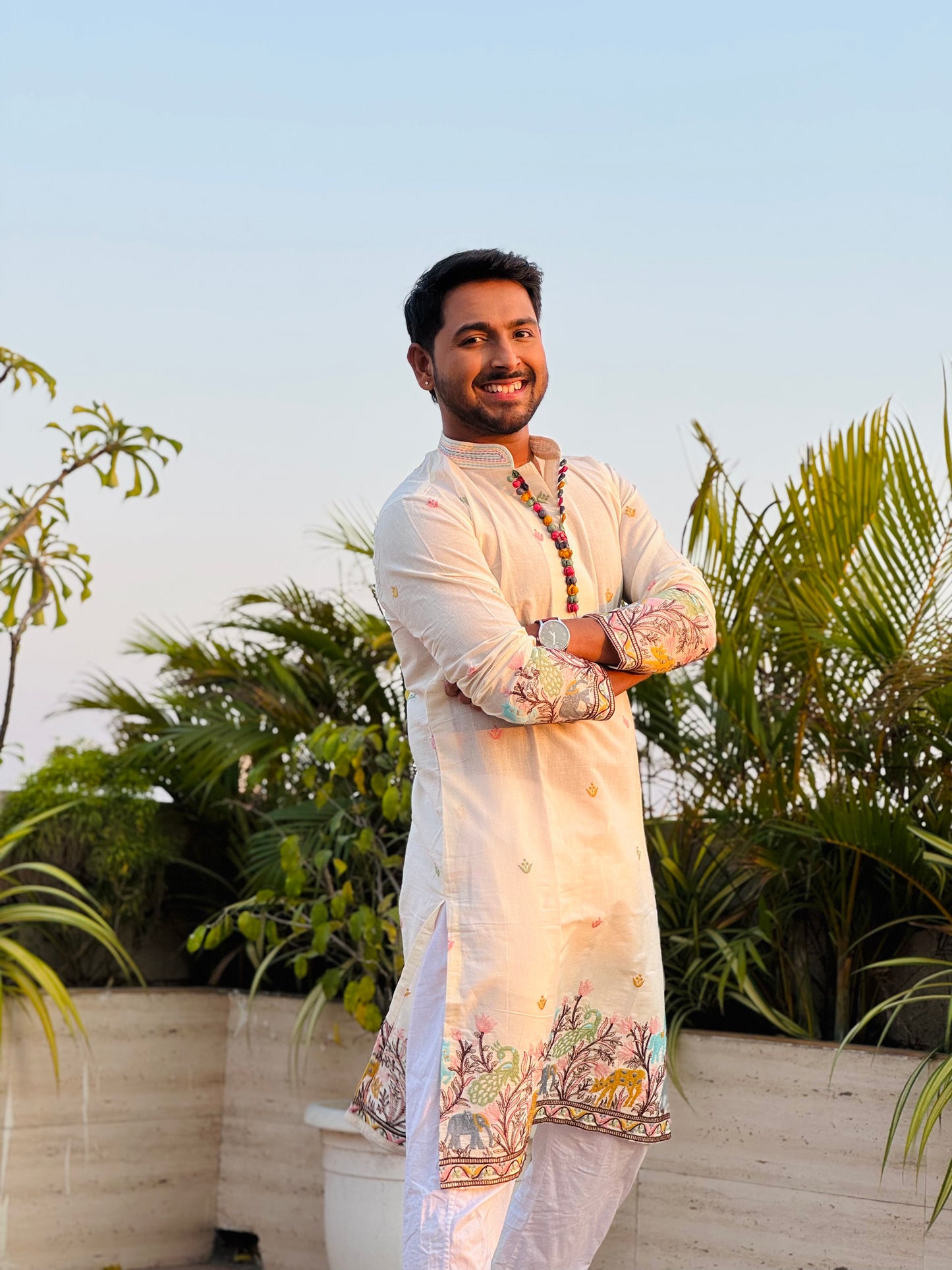 Safed Mal Mal Rangeela Safari Kurta