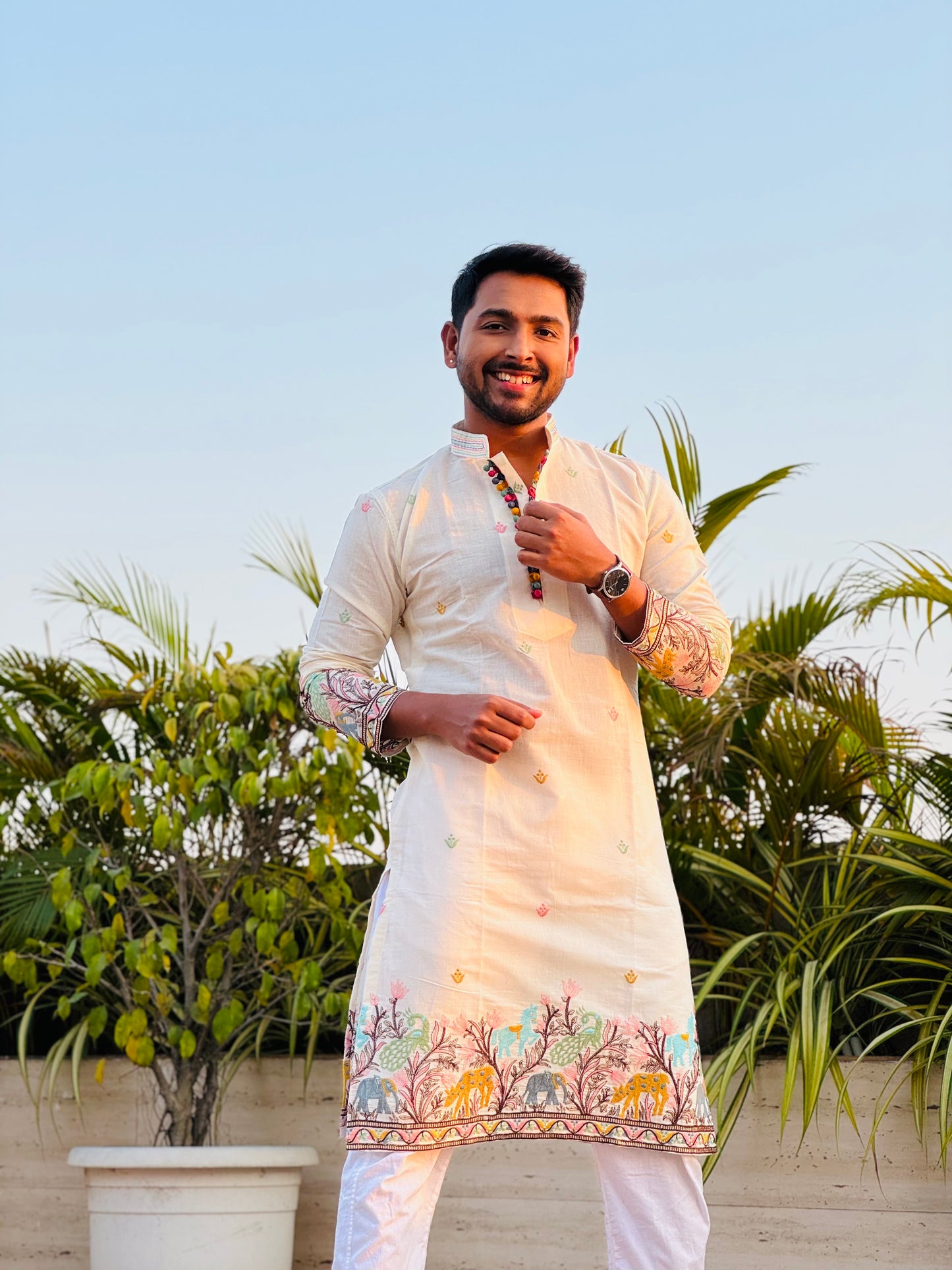 Safed Mal Mal Rangeela Safari Kurta
