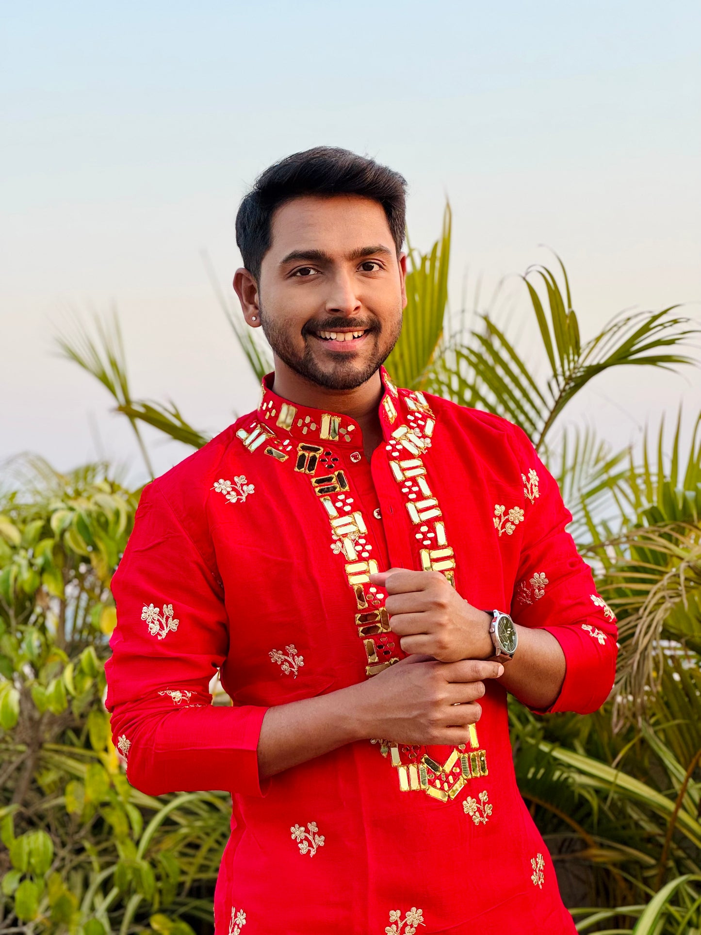 Laal Kasab Embroidery Kurta