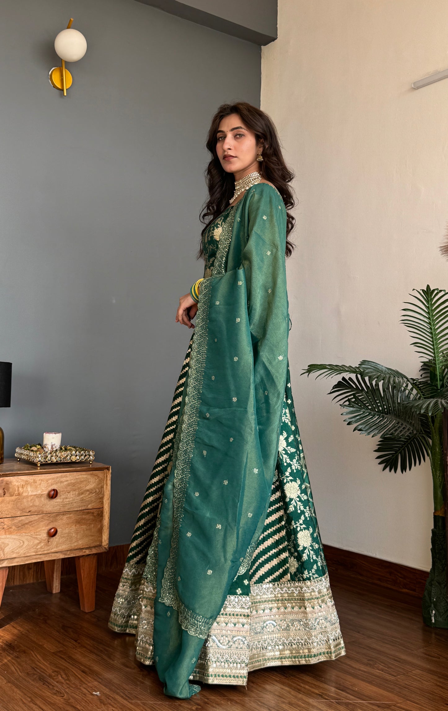 Emerald Vanya Corset Lehanga