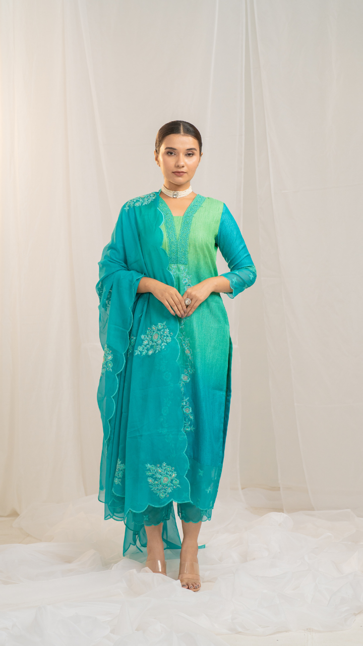 Shaded Hara Hara Kurta Set with Silk Pants and Organza Embroidery