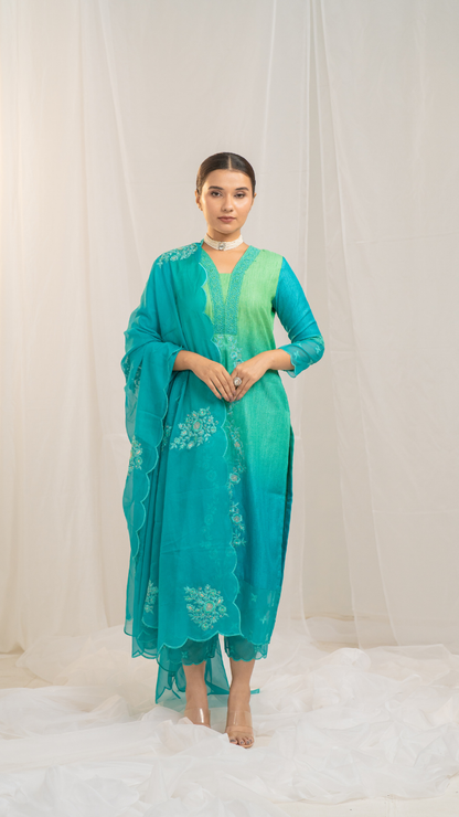 Shaded Hara Hara Kurta Set with Silk Pants and Organza Embroidery