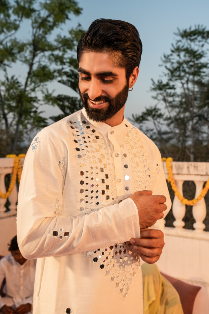 Ethereal Taj Mahal White Mirror Kurta