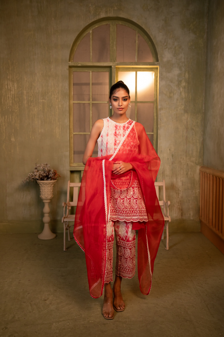 Tammanna - Lush Laal Kurta Set