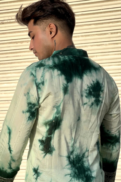 Handcrafted Green Tie & Dye Kurta with Exquisite Borders