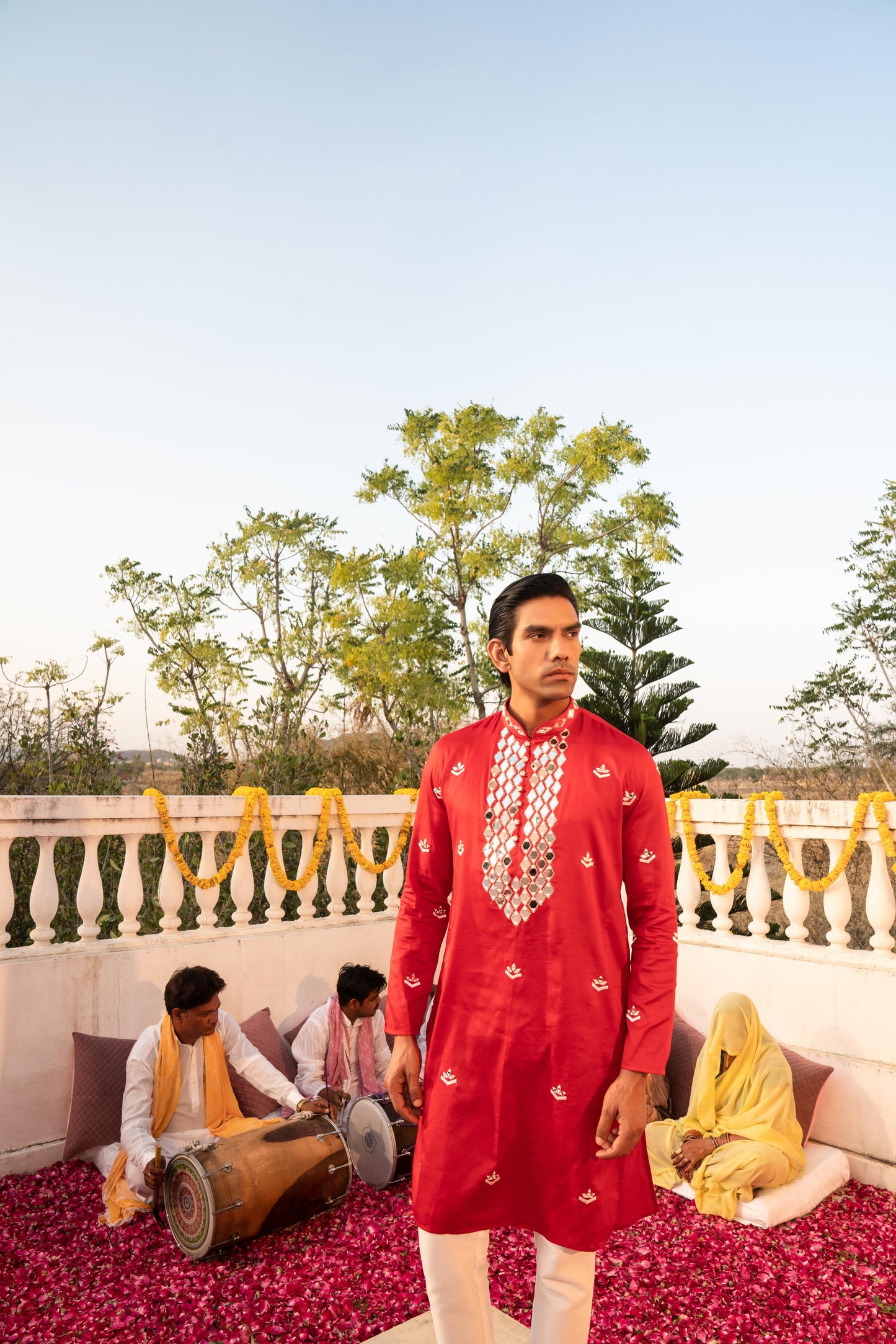 Auspicious Sindoor Lal Kanch Kurta