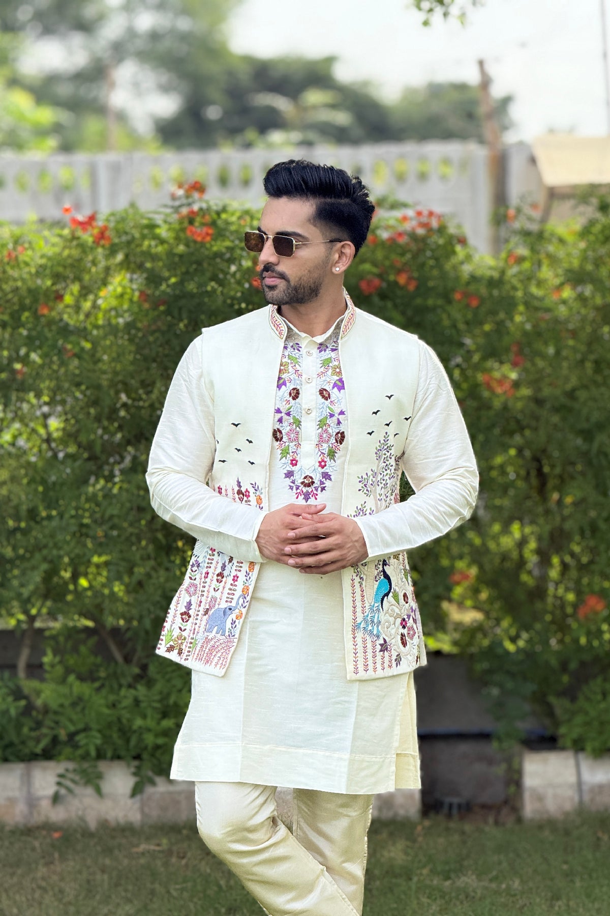 Rangrez Rajkumar Set