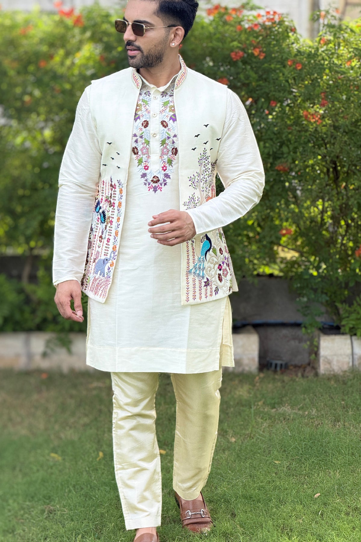 Rangrez Rajkumar Set