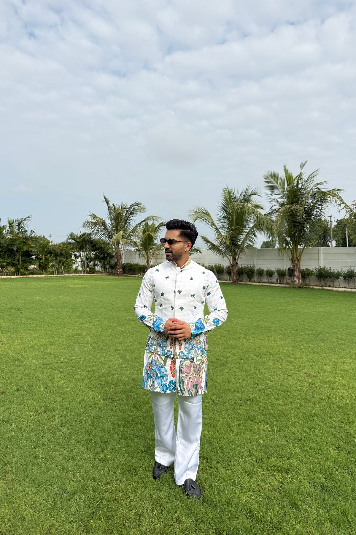 Gajraj Garden White Kurta