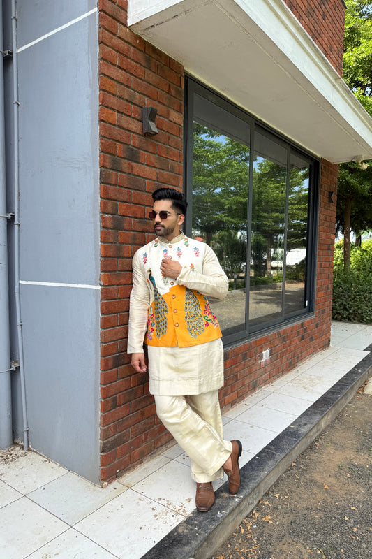 Peacock Patakha Maharaja Set