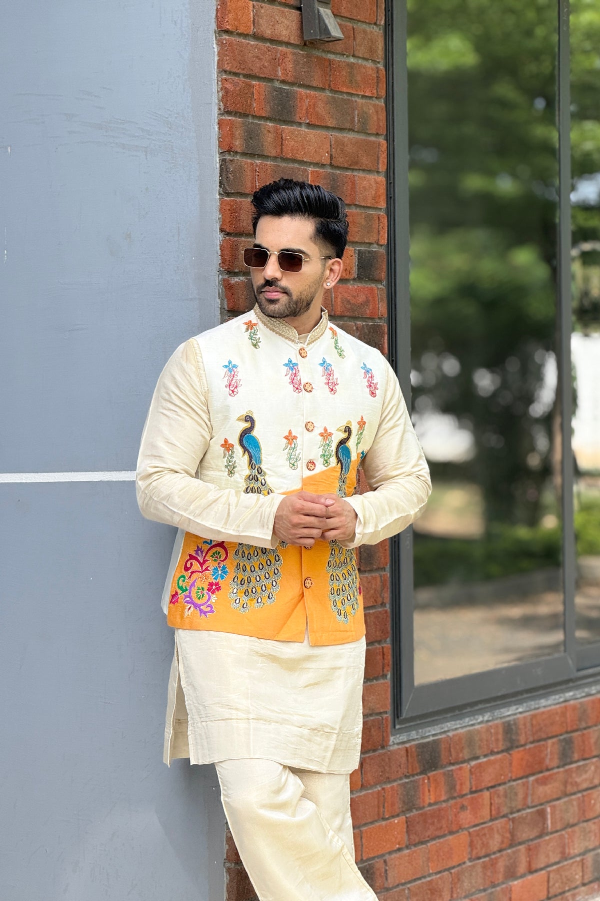 Peacock Patakha Maharaja Set