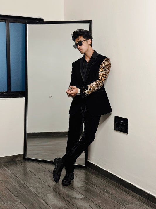 Lion Blazer with Pants