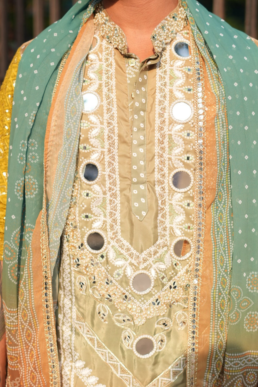 Forest Line Bhandhani Kurta Plus Dupatta