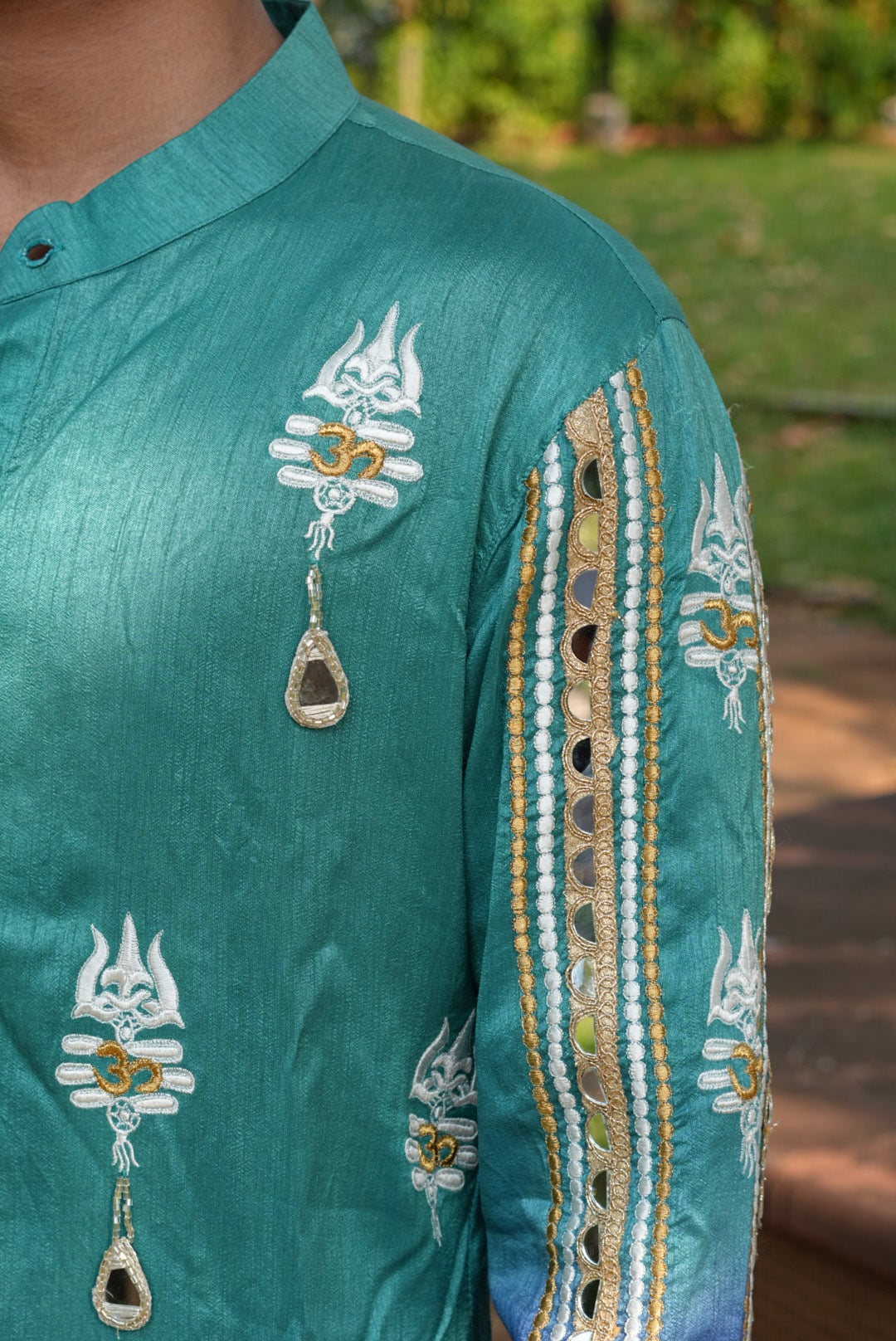 IndraNeel Trishul Kurta