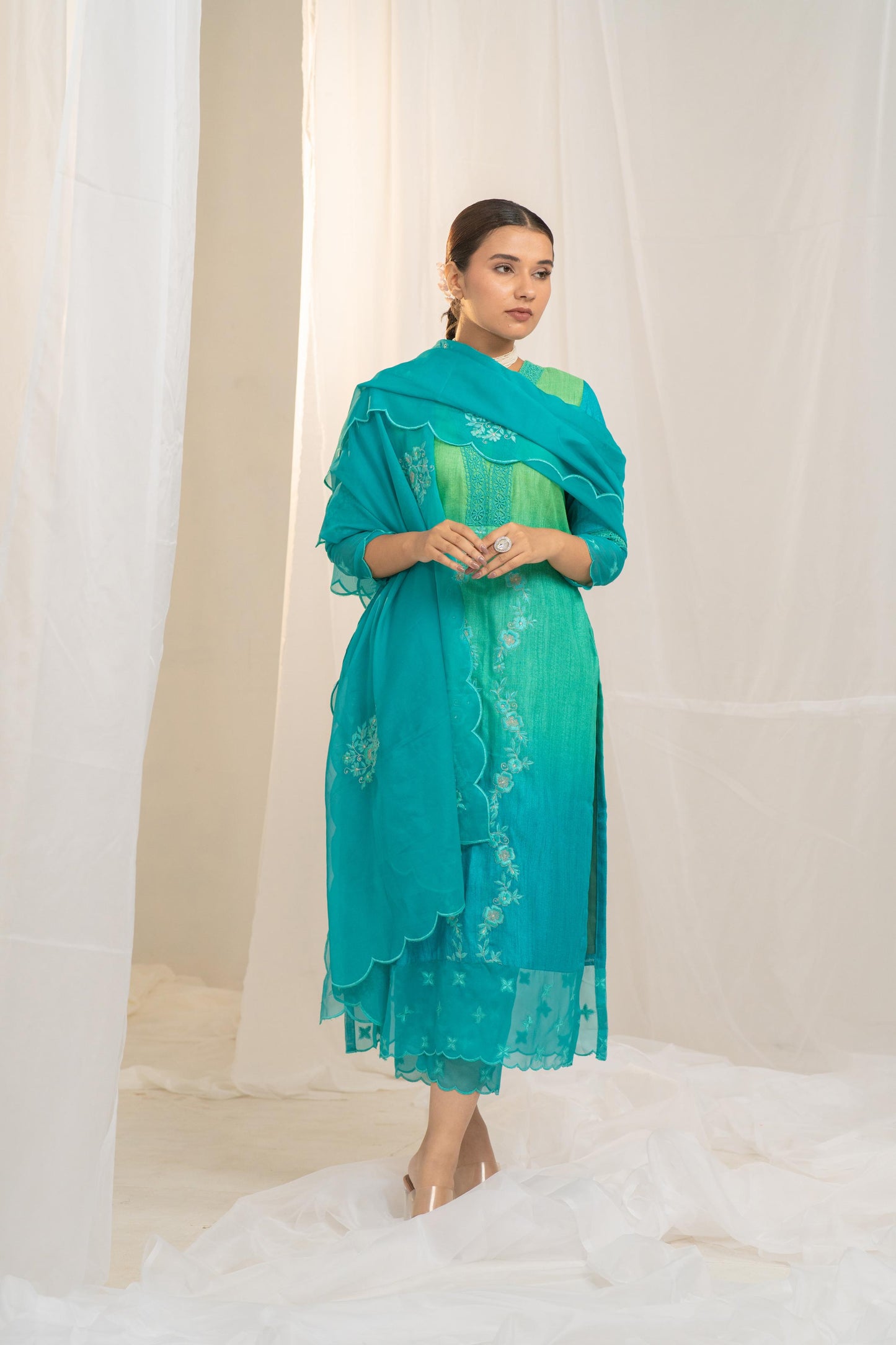 Shaded Hara Hara Kurta Set with Silk Pants and Organza Embroidery