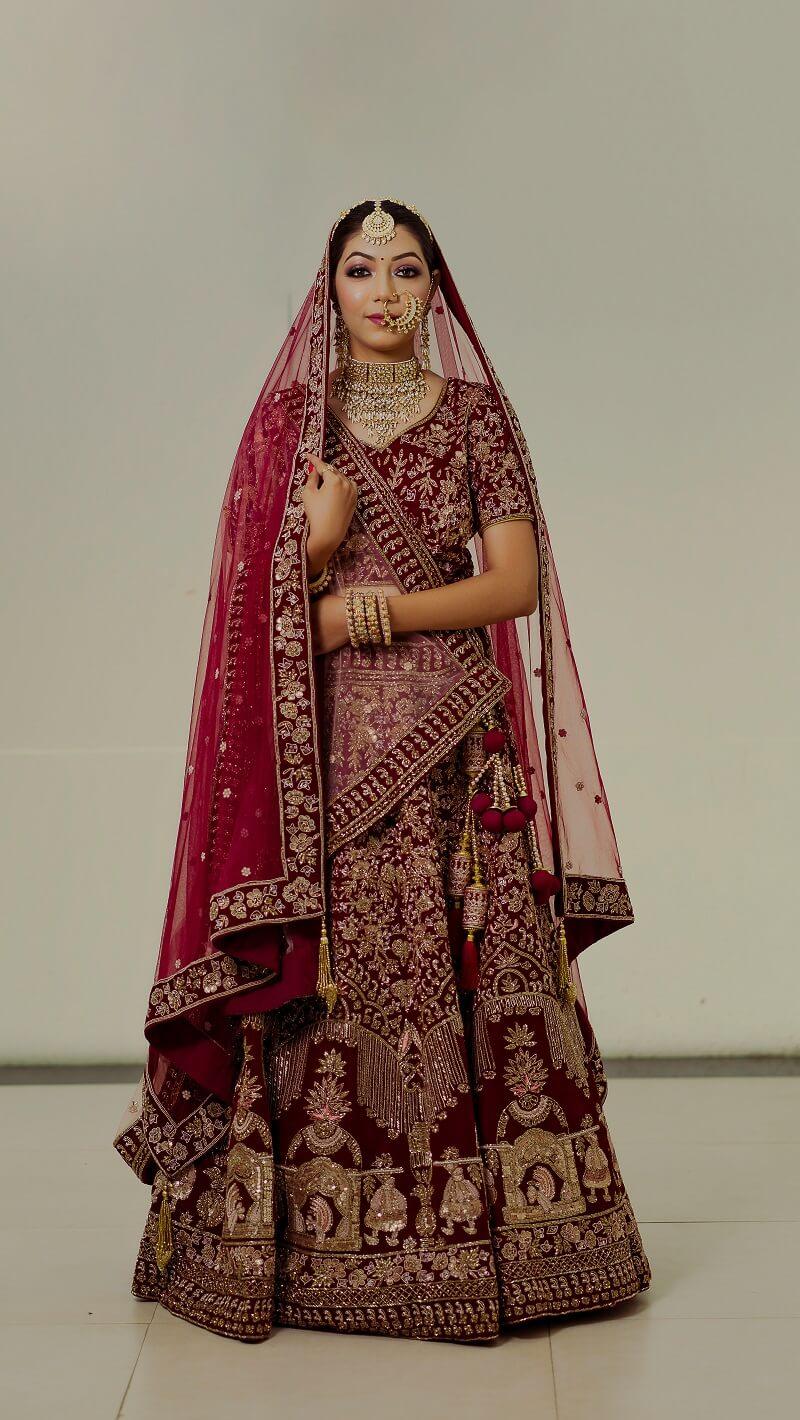 Wishakka - 🌷 Bridal Lehanga🌷 🌷 🌷 Colour : Gulkand Marron Lehenga Fabric  : 9000 2 Ton velvet Blouse Fabric : 9000 2 Ton Velvet Dupatta Fabric :  Bridal Net Shawl Fabric :